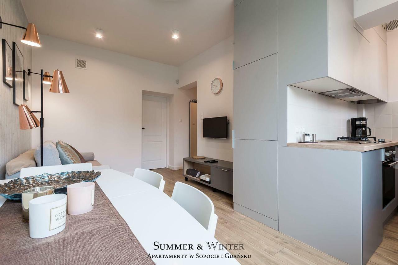 Apartment Family Luxury 1-6, 2 Sypialnie I Studio, 52 M2 Danzig
